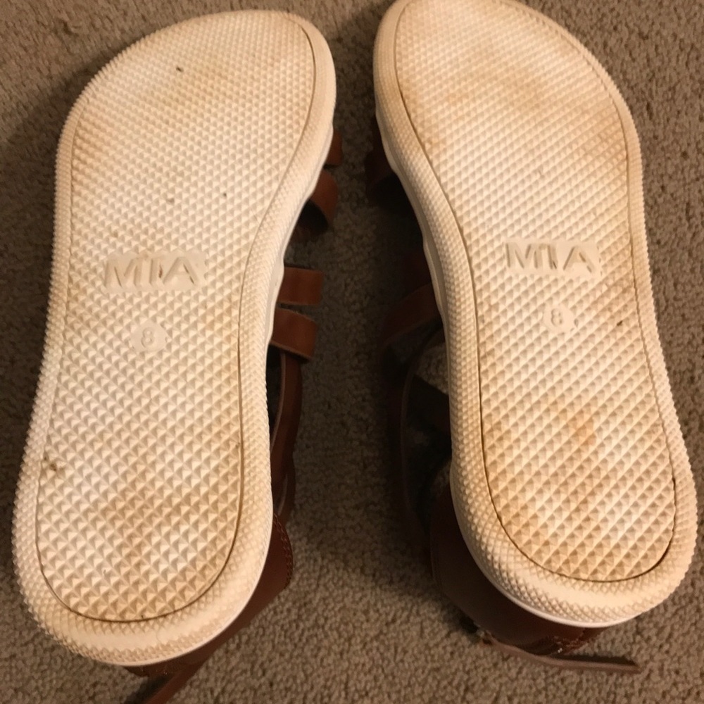 Sandals - Picture 4 of 4